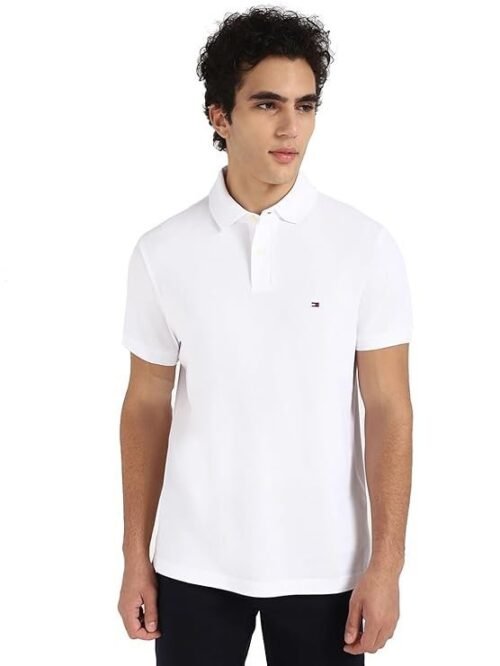 Tommy Hilfiger Men's Solid Regular Fit T-Shirt